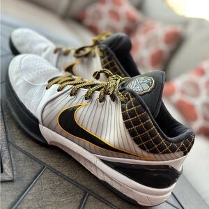 Nike Kobe 4 Protro